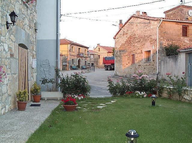 Casa Rural La Hornera Guest House Cuevas De San Clemente Bagian luar foto